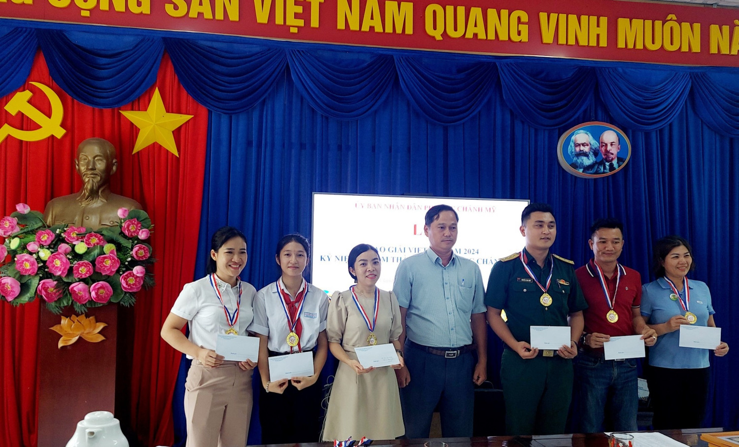 z5311147417297 55ddcdbdc05f41b62848a4cc164d27c8