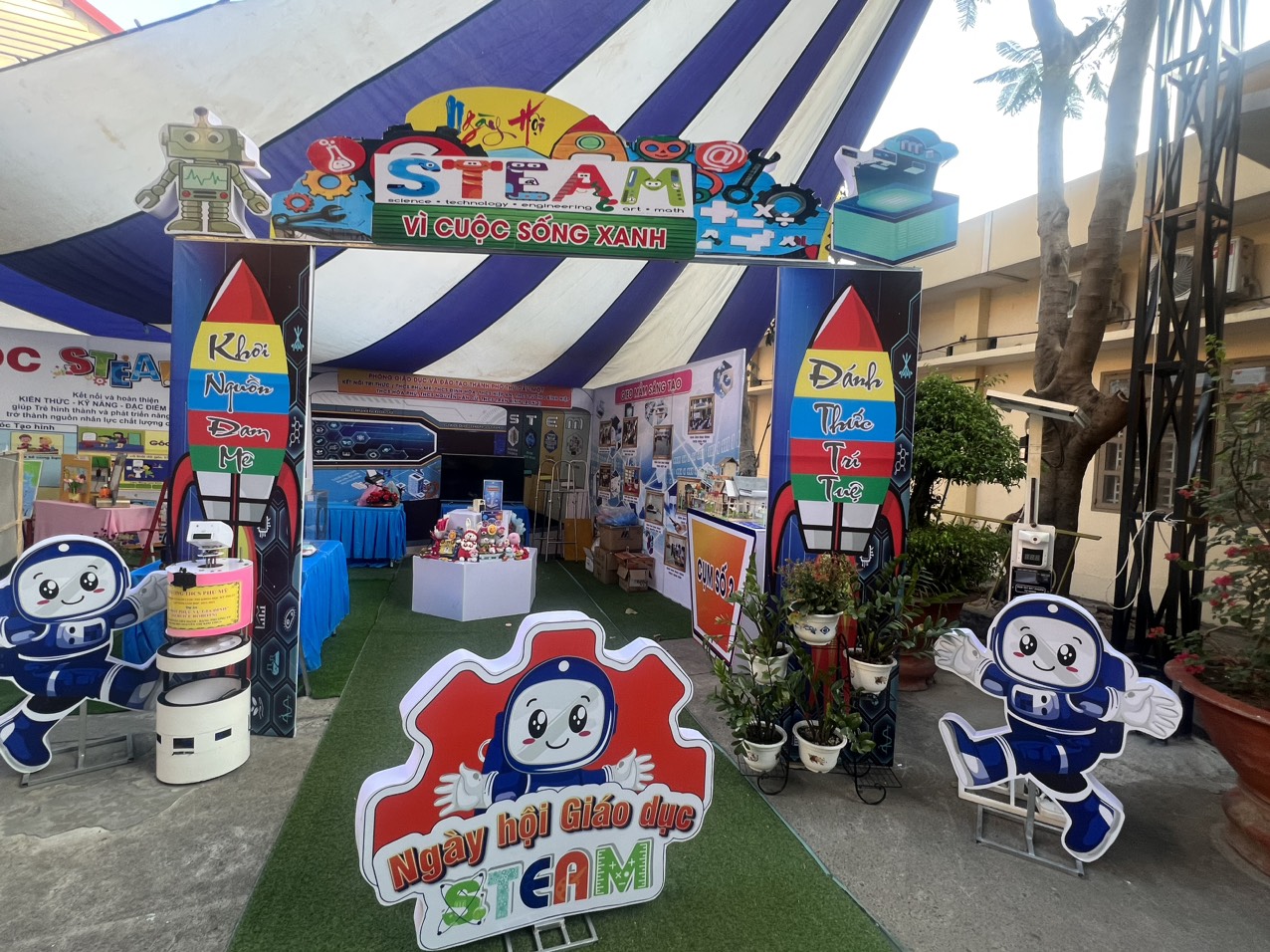 z5325116496919 926e975f0d30f6c2460af83c01100287