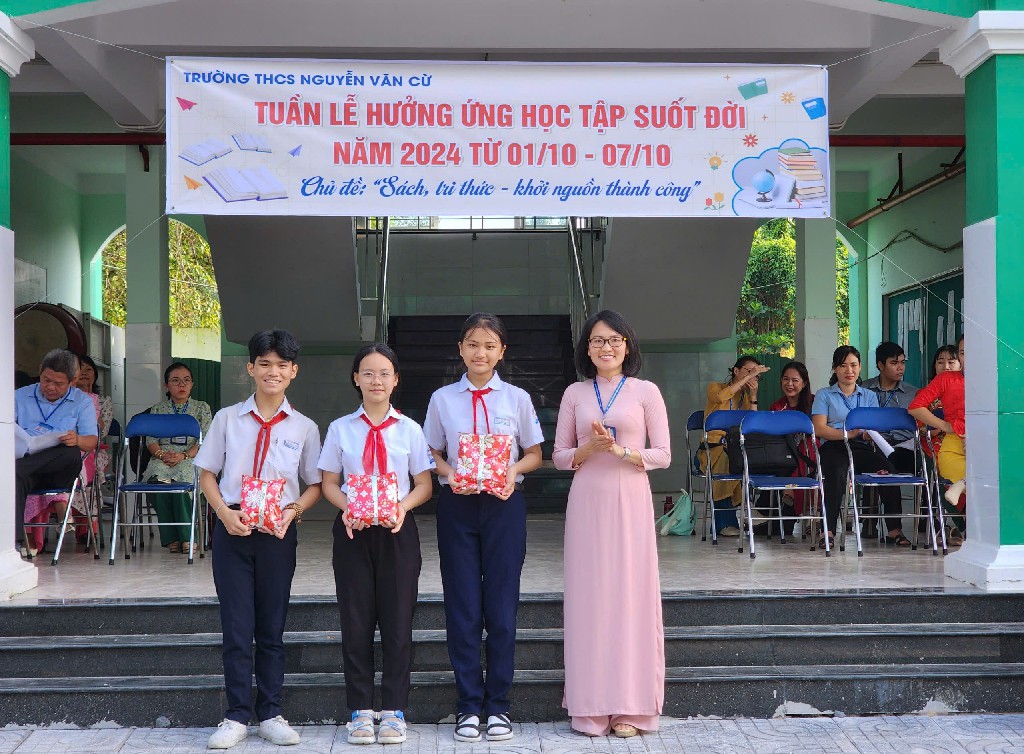 z5884465747511 22b68cc8719349b7f383b7540120d665