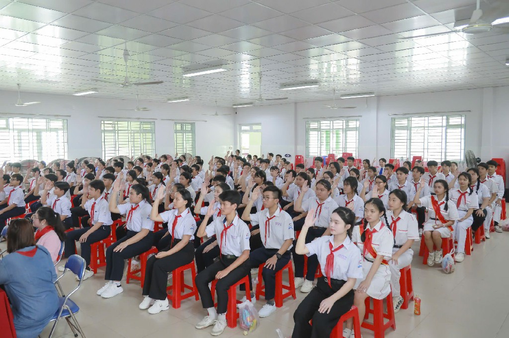 z5922685584355 bc51b3e50dc31a41d8196e4f5178b6ac