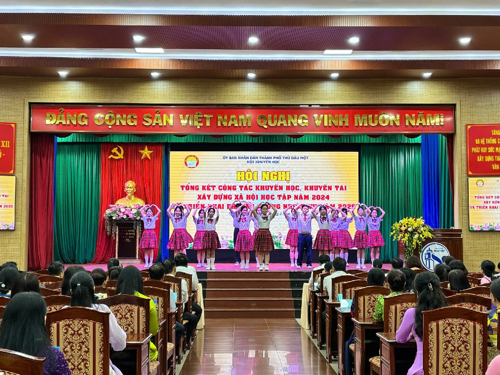 z6379158303159 0d54bc71ce79f32f114ab969a1d9f906