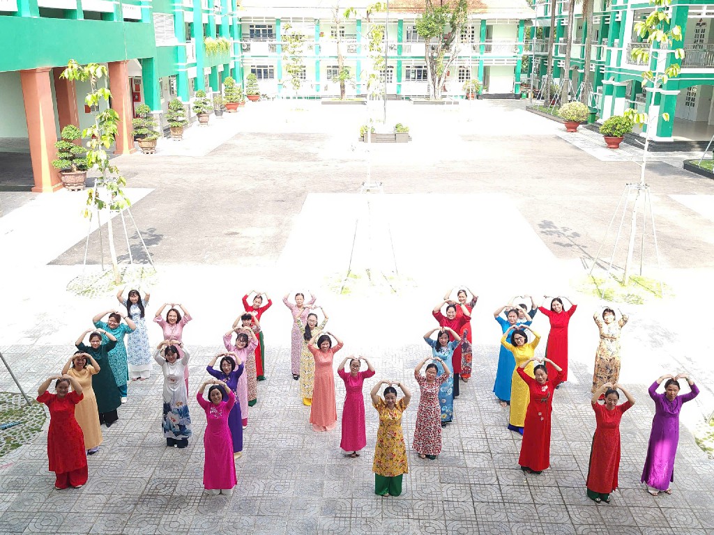 z6387157741183 8995f463b5a76c32ef28b564bf7d8daf