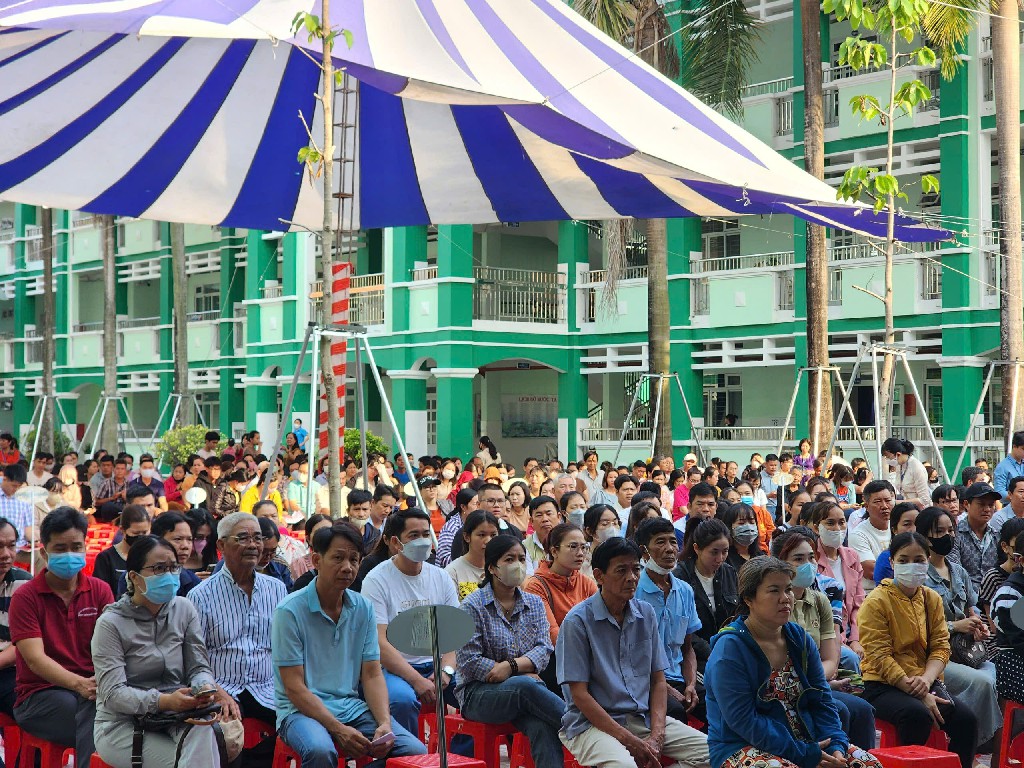 z6410026524641 418382250a773fa73571652cbef370a1