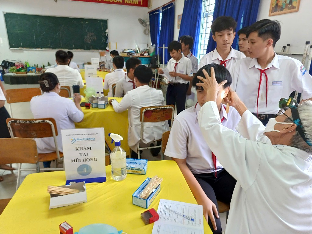 z6428463941085 2ea5f1fb9328507e9715a18b8dbf3eb6