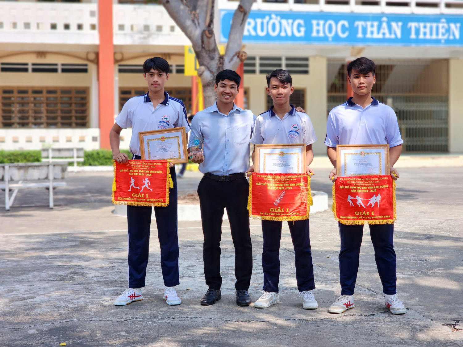 z6443617165525 b3bb116ce449816d9e344ad639384c8f