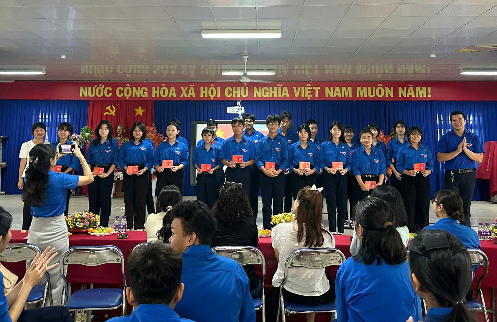 z6444599774629 e35741624c8c22ed3da3133e3b4dc228