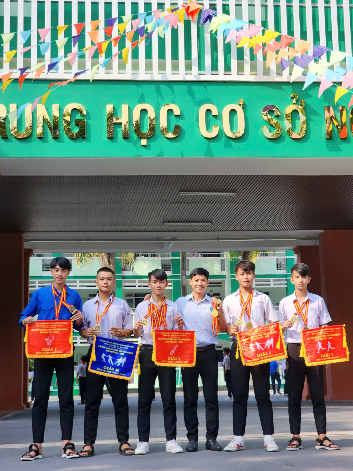 z6445143391626 5002629c1f5212ef2db2dea3c3024a46