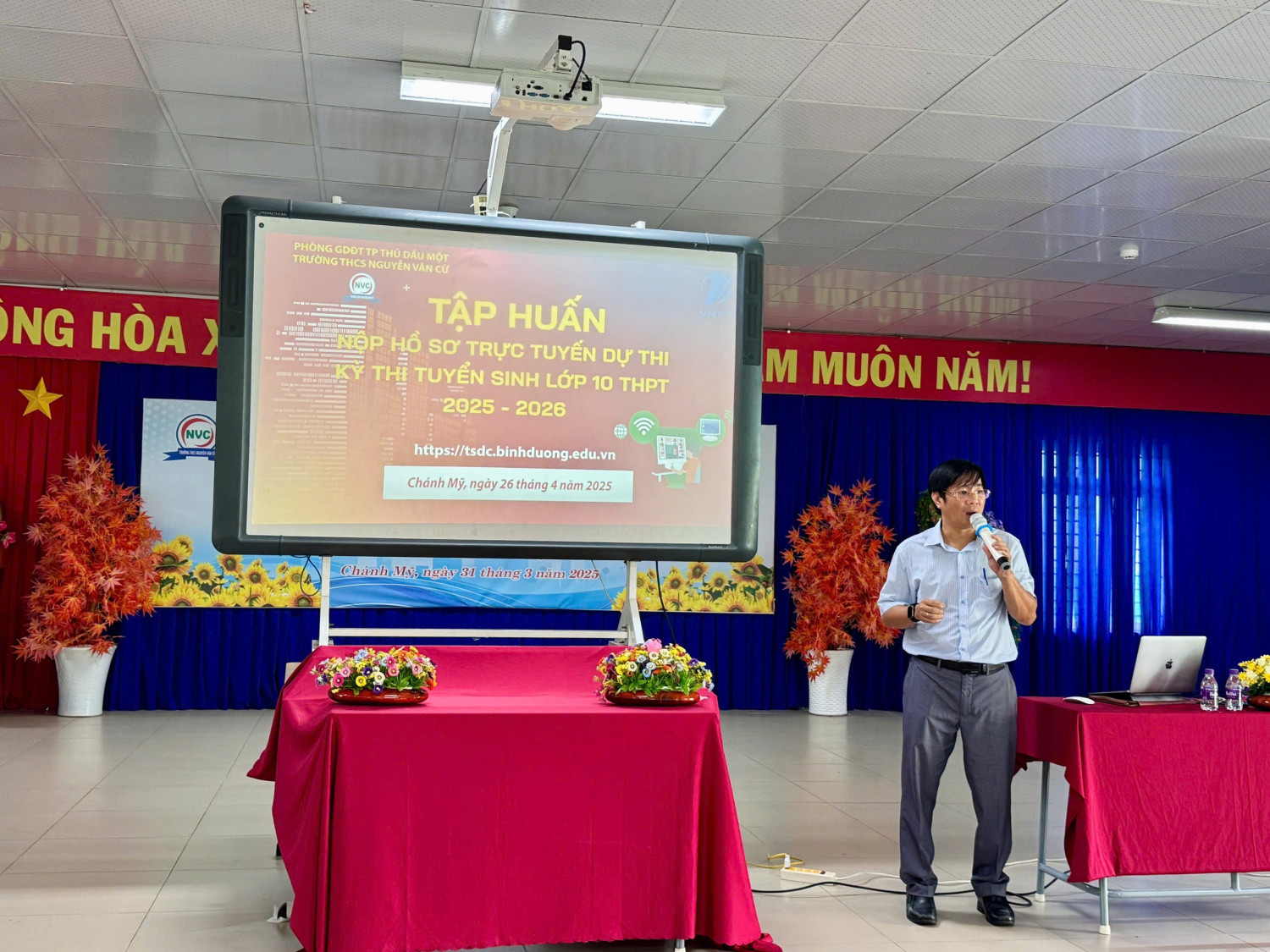 Tập huấn nộp hồ sơ trực tuyến kỳ thi tuyển sinh lớp 10 THPT năm học 2025 - 2026