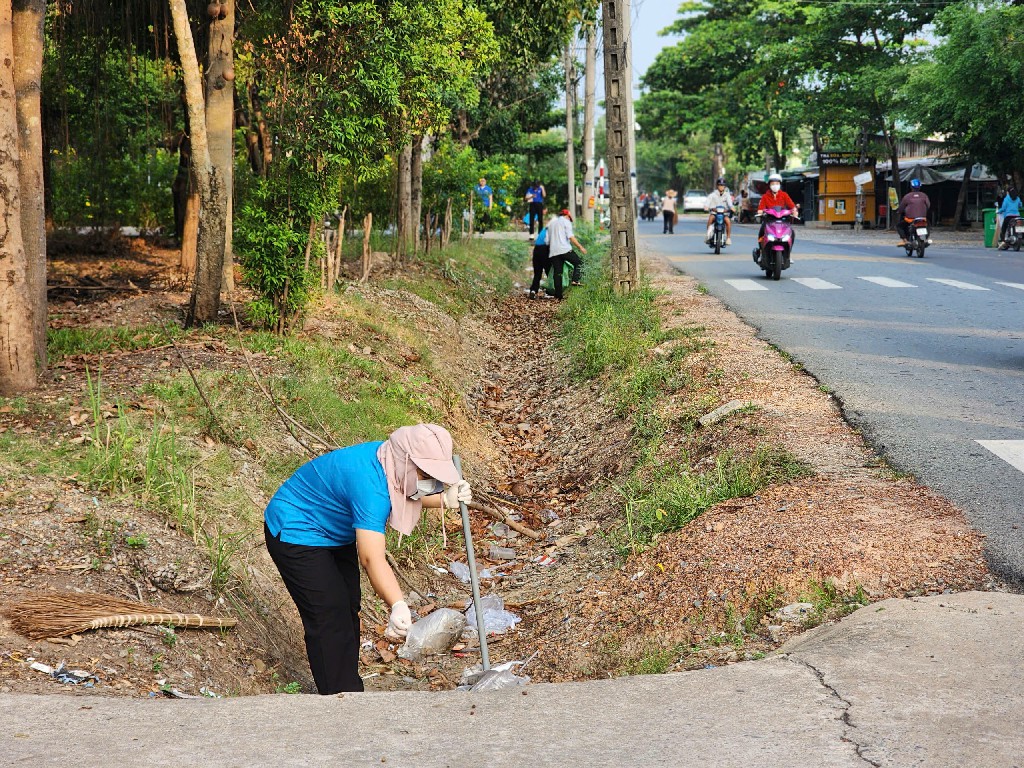 z6521741114588 2dd5e3214c08ec3de8356c953483898d