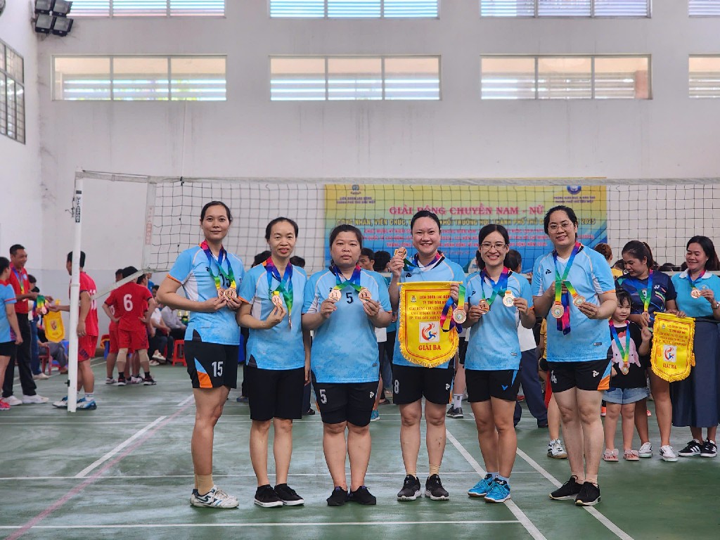 z6550169054419 2472a707922eb9db72ea52f0e338d45d