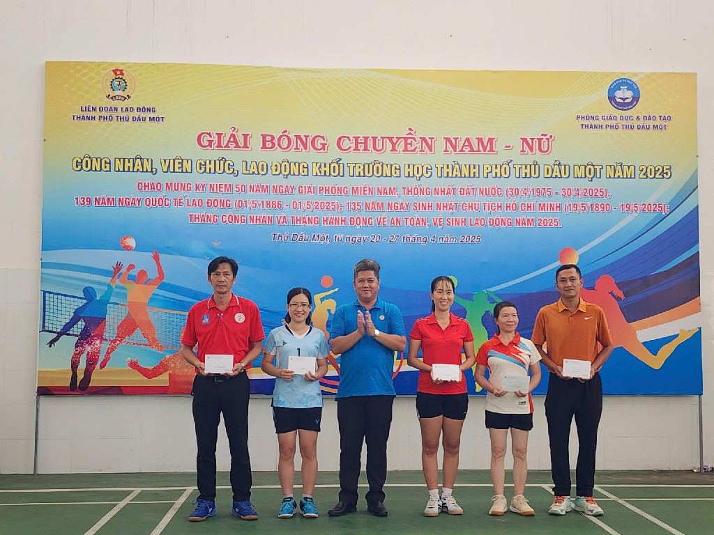 z6550169058420 4d5b749769d0319a2cea965d414f59cf