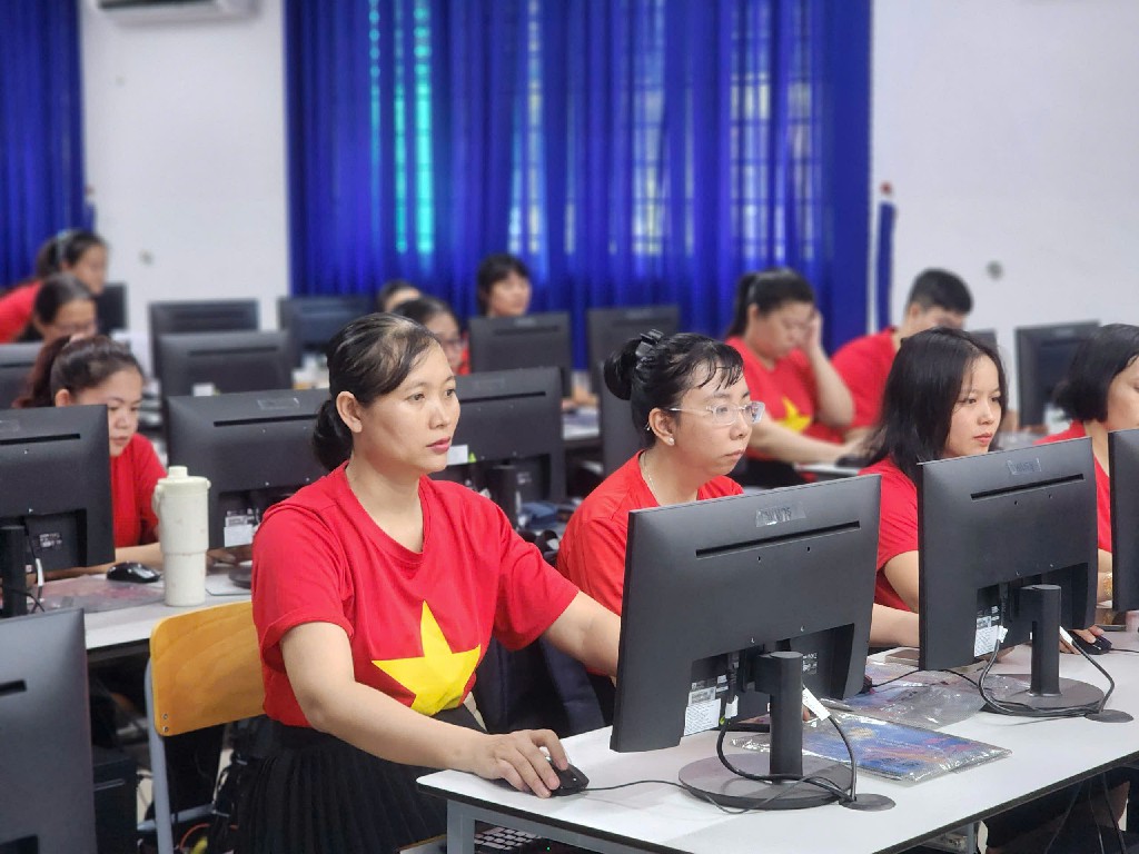 z6550169069673 689747398753e8ecb39ca98369255882