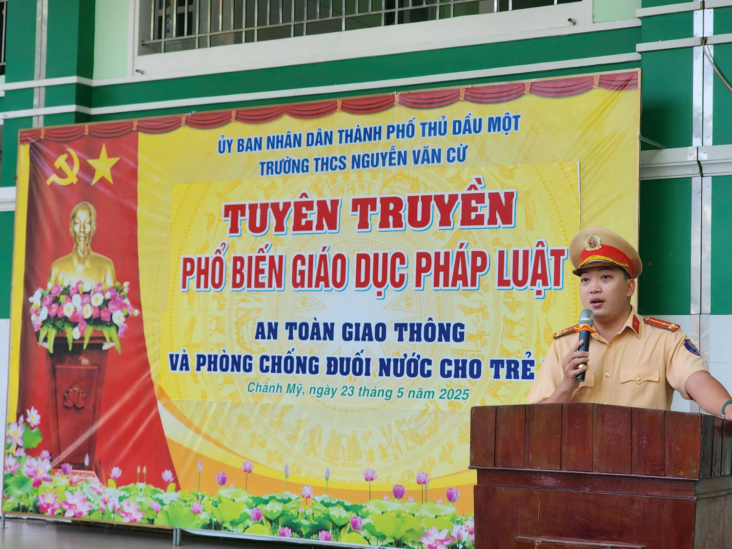 Truyên truyền phổ biến giáo dục pháp luật, an toàn giao thông và phòng chống đuối nước cho trẻ năm học 2024-2025