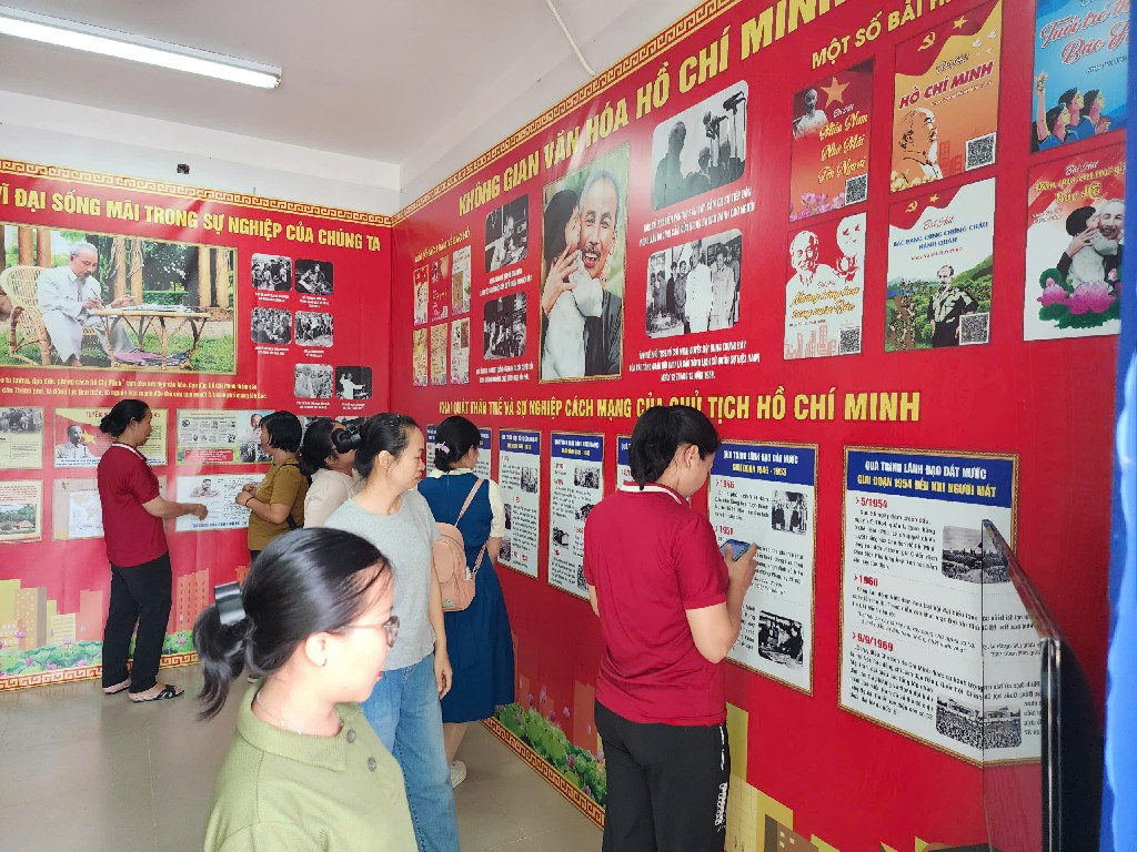 z6737010361517 2f3cba67103d5333e798442814a67aca