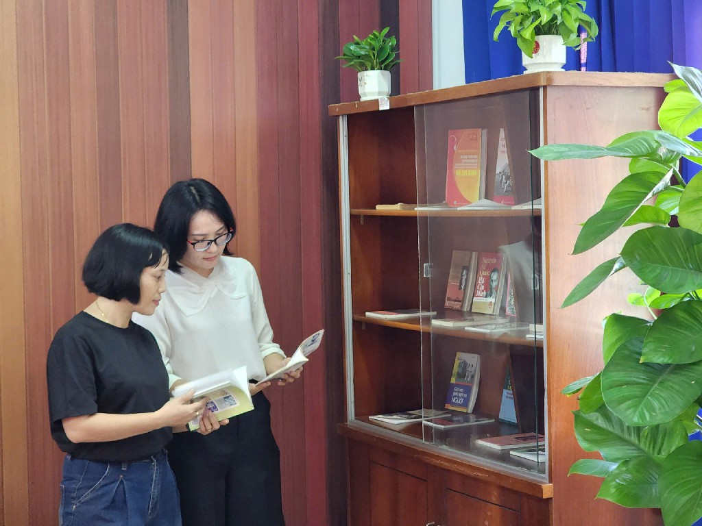 z6737010377073 bdd432a90275b6e7e862524f25f97064