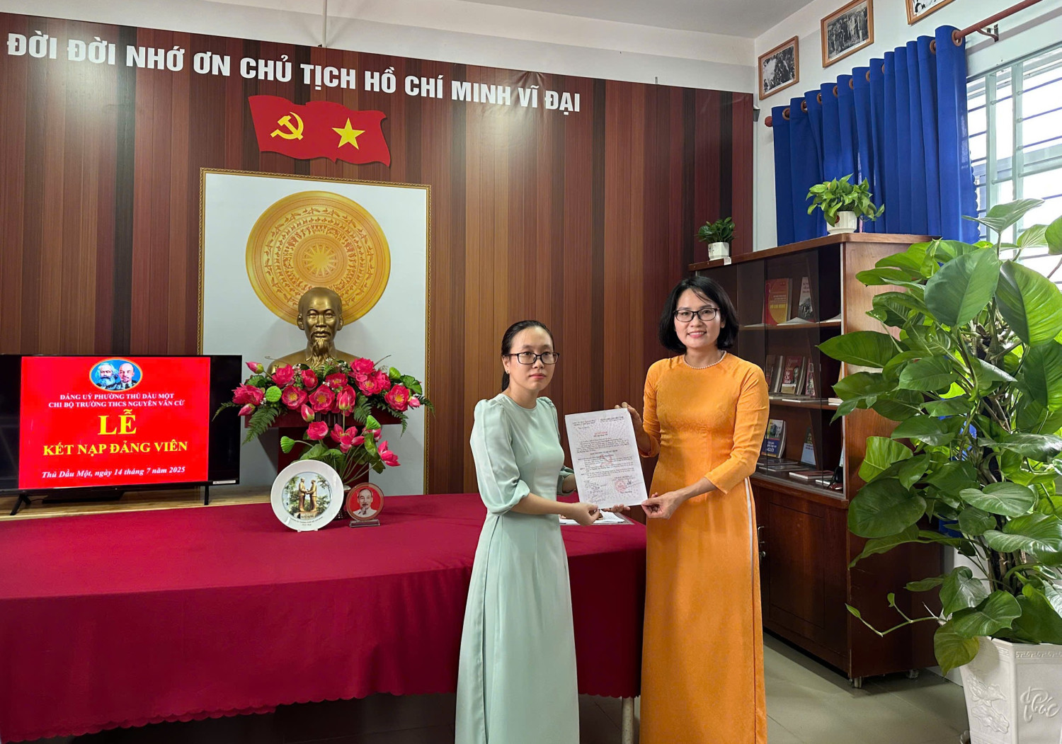 z6801964300326 baf5996bfb57ad2564eb416d343ab209