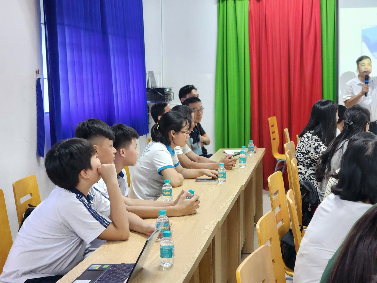 z6895842500829 6f84e3758b81d3f7c893788aa7d7862d