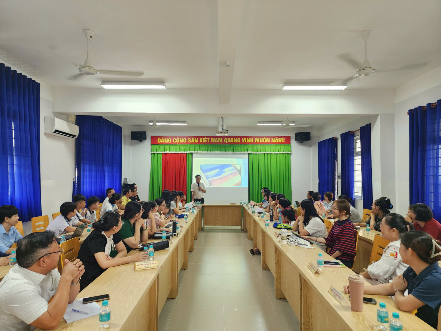 z6895842504955 40db06bf5a01dadb70464c80c5034641