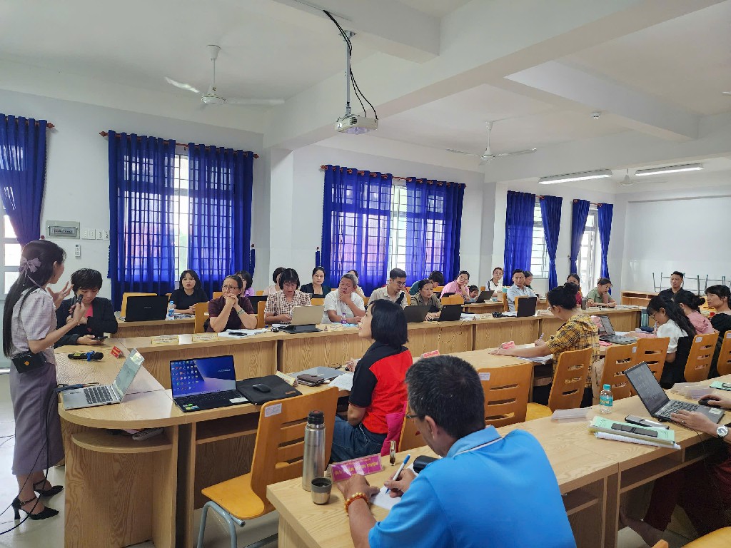 z6956456697798 560779ef93c4446d9169decd93ded255