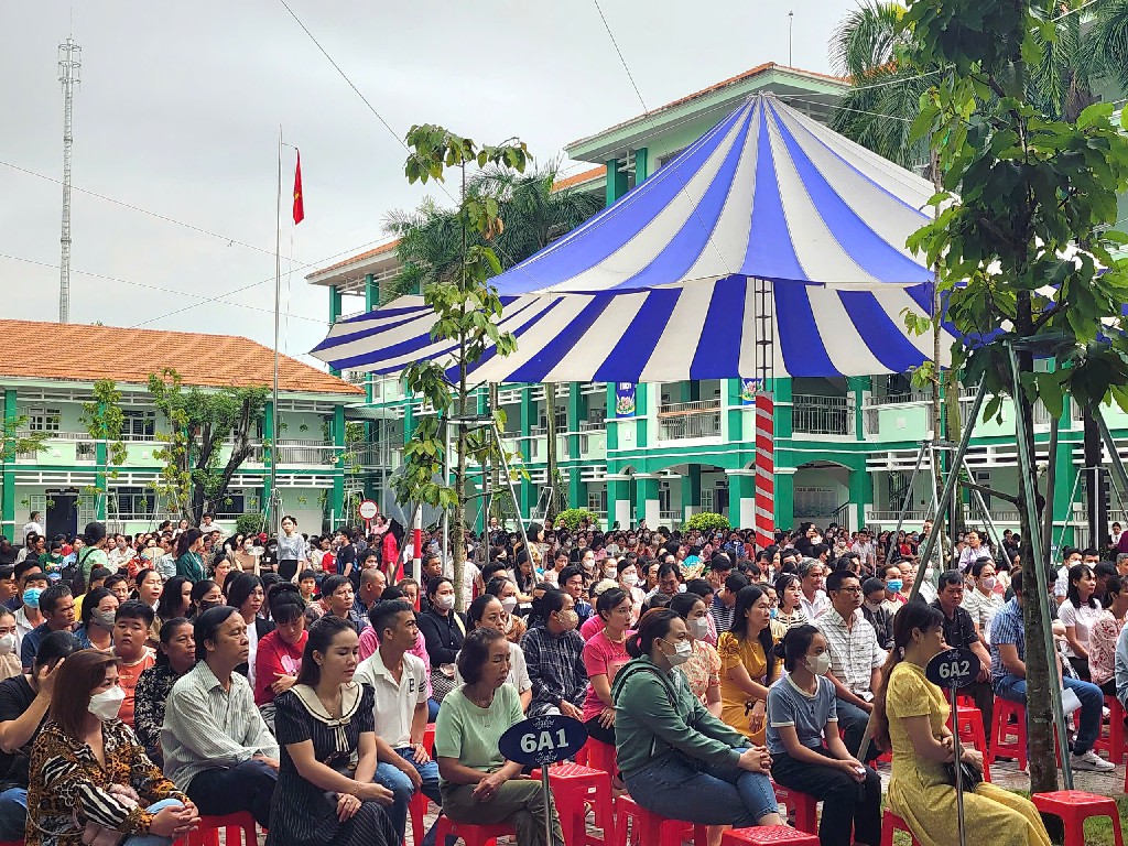 z7010540795144 86f5a2753cf9e127798f8013cdc6eb86