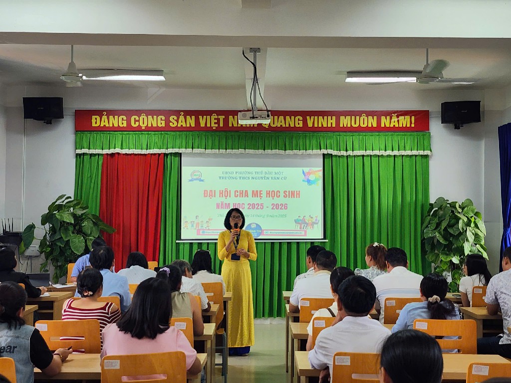 z7010540995060 725011b8c77a1a7352d17b6d9dedf42b