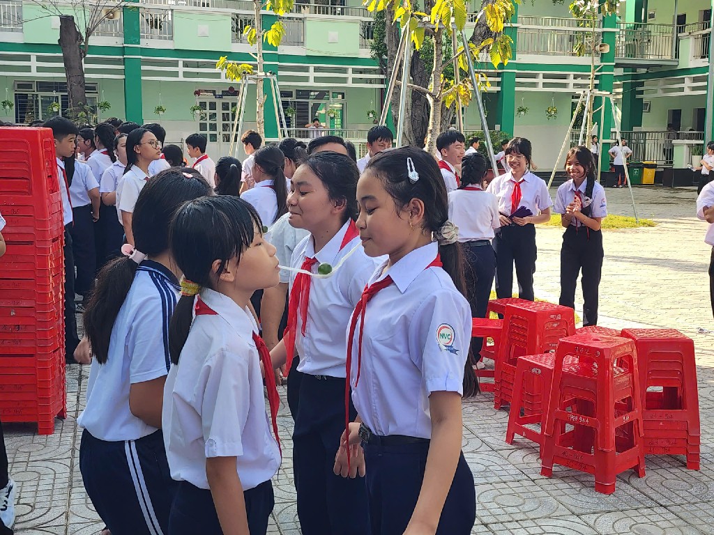 z7074737843450 874c8aab2e785cd984e0f47de6d7ff34