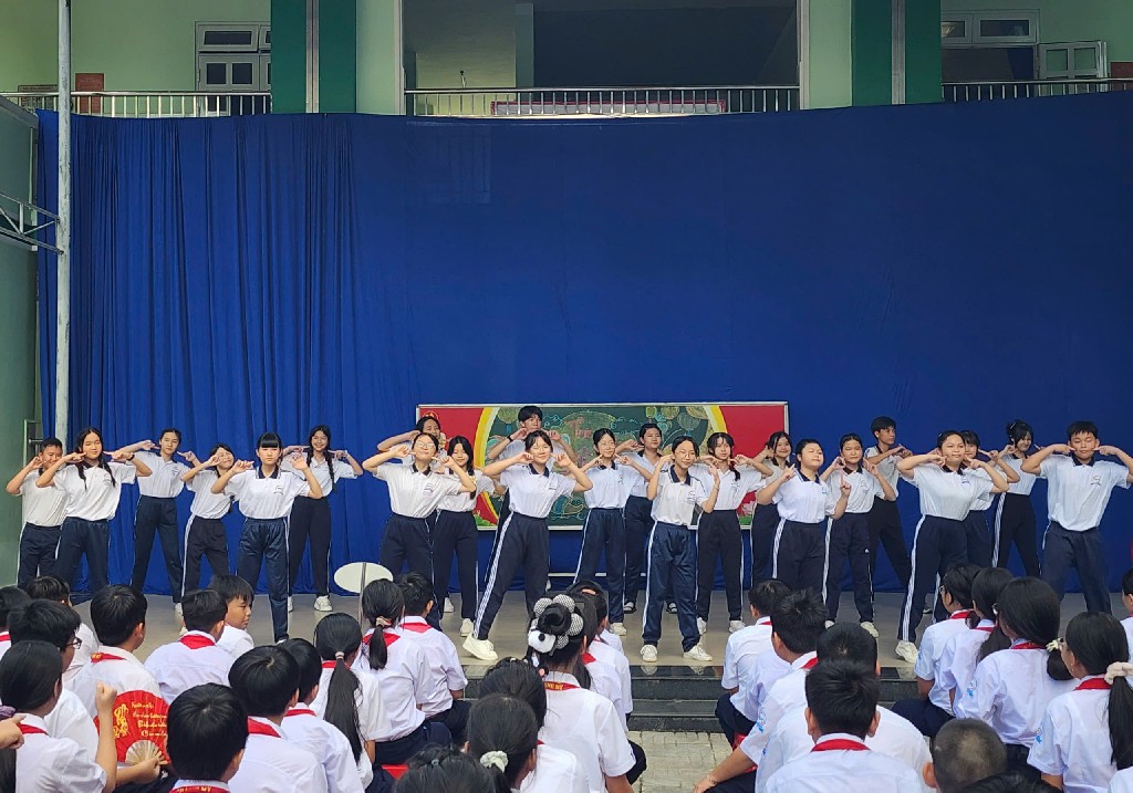 z7074737945423 05ba62c1151458ace939d0b307c69200