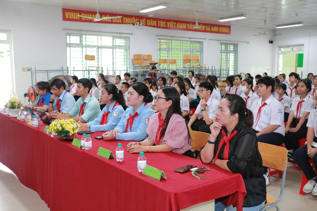 z7099571993233 597641da66bad9c03676bf71b050c23a