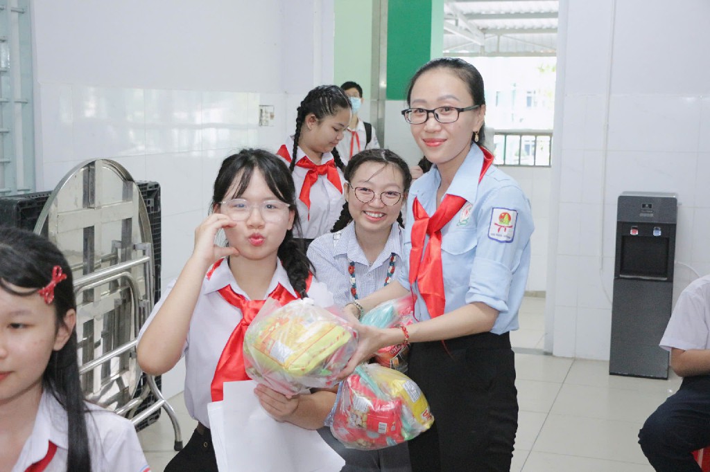 z7099572158499 ba275bace8eec5cdc82b92369b7e2020