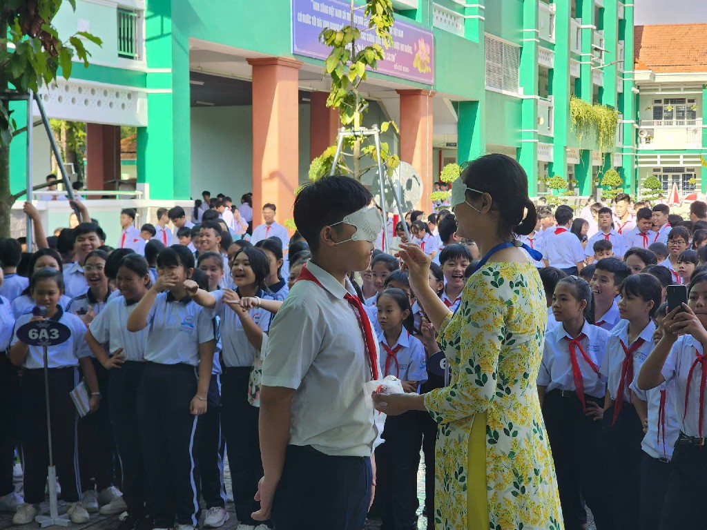 z7137749519833 c913c4250ffc343a2b169efa96fe27d1