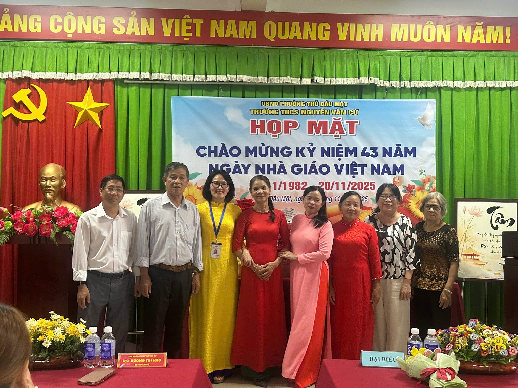 z7245235422059 2c0150f78a36804bb3e049af249309fd