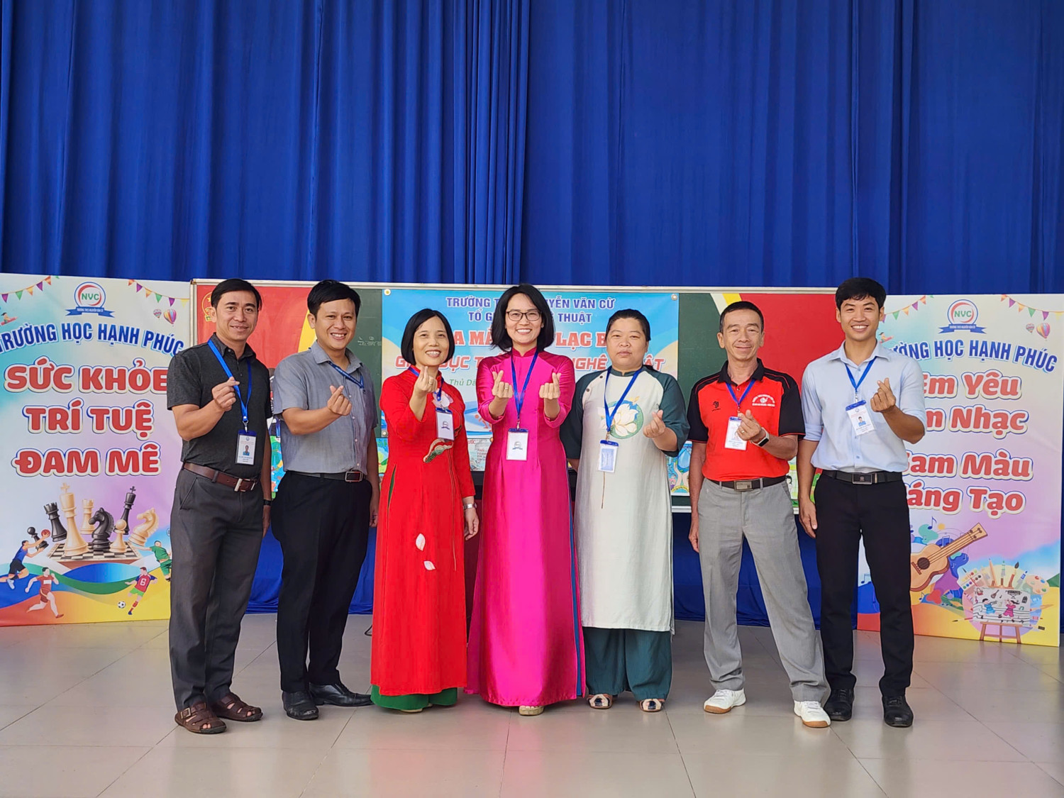 z7330150834211 f8625ffbca05ab61e4faecd4179cf146