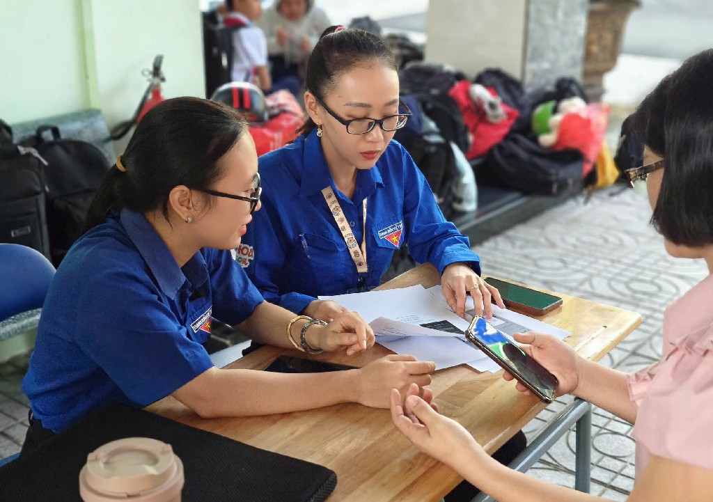 z7370209196025 73fff9fd9d1c94a1a2f7b8228e6b0c08