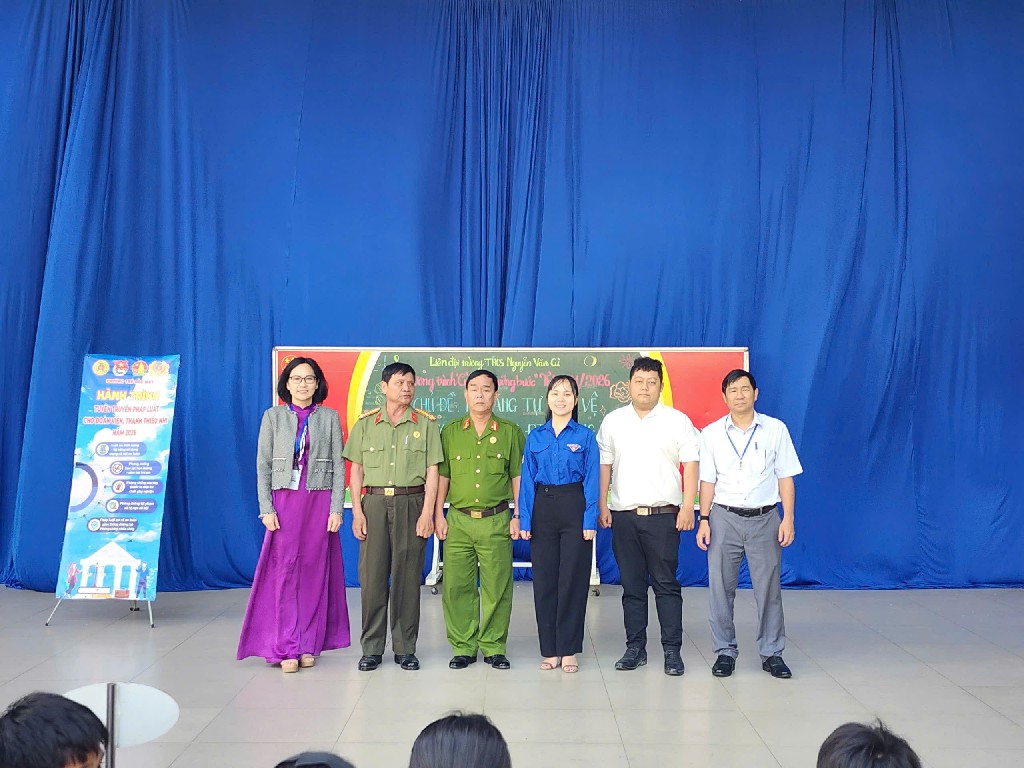 z7411970884786 aeadf9ecdd08122149d93bce3452337d