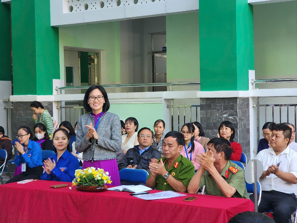 z7411970921111 0771a063dbb20581c46a114c64342150