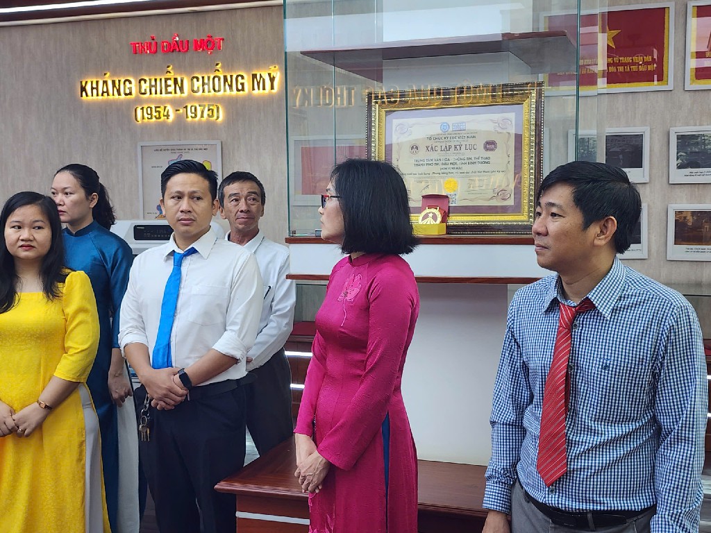 z7440961192505 b70870bec5ce9bd345cbcd902acce1fb