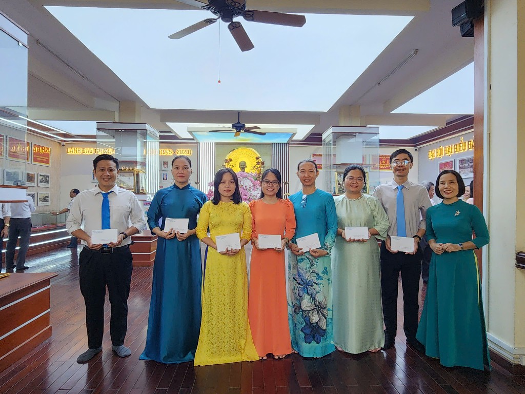 z7440963129074 ec5d9fc7a9d3cb56711894ba320d5c60