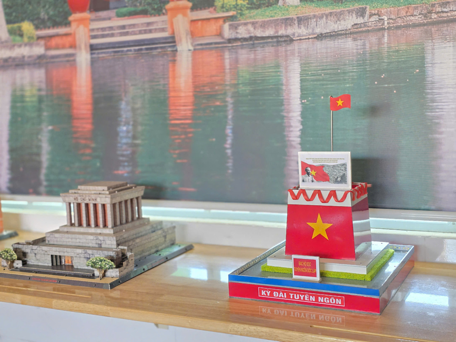 z7555763484589 0910f830104c0444d6356336221e2a55