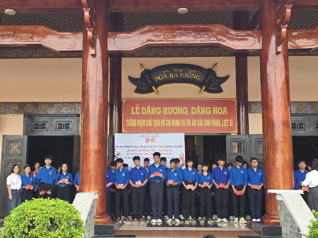 z7647404429686 514822b2f3a9e3aeb23e052a4f32128e