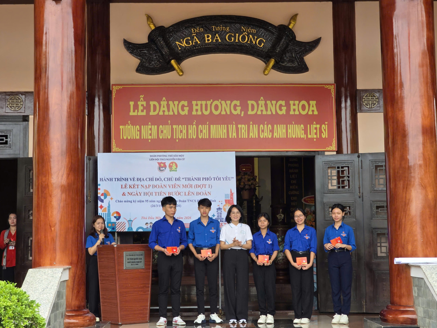 z7647404437277 f5af2e0fc3fe841d228b673462fc3a3d