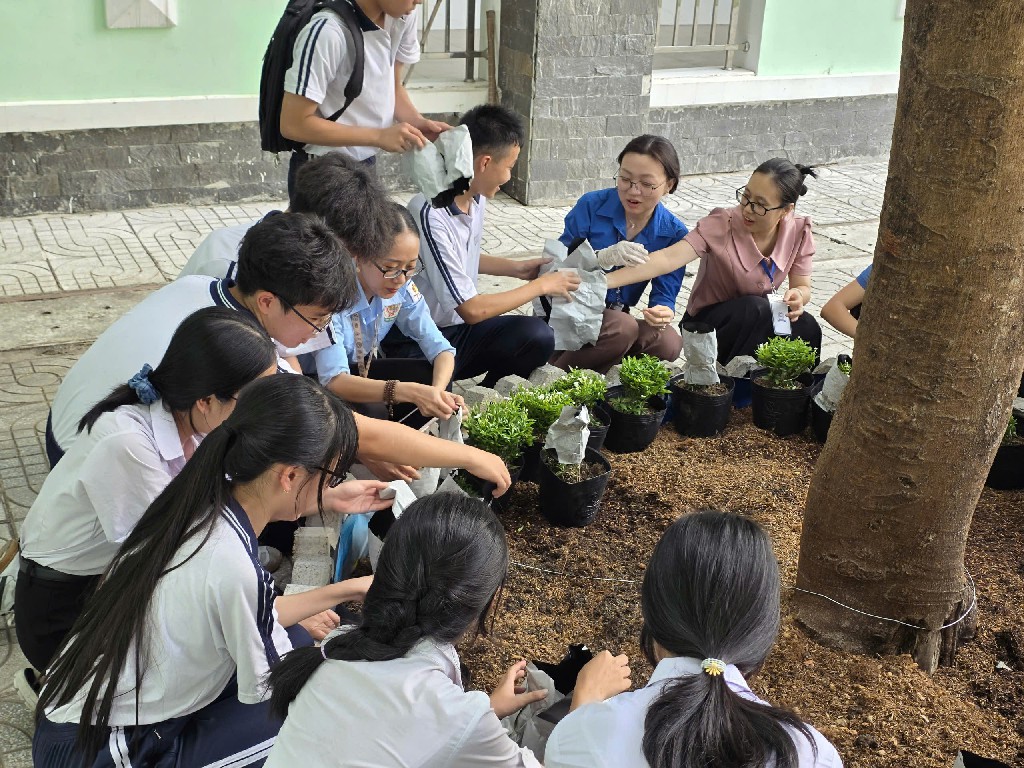 z7649805270555 c254970a0dc51718dc6997096e3344bb