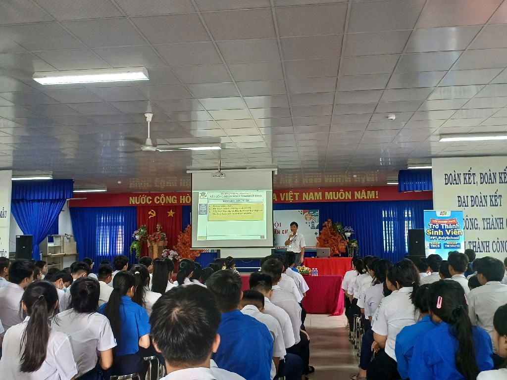 z7689162178717 8cb6b6e51199940f82a52bd19bd86c1c