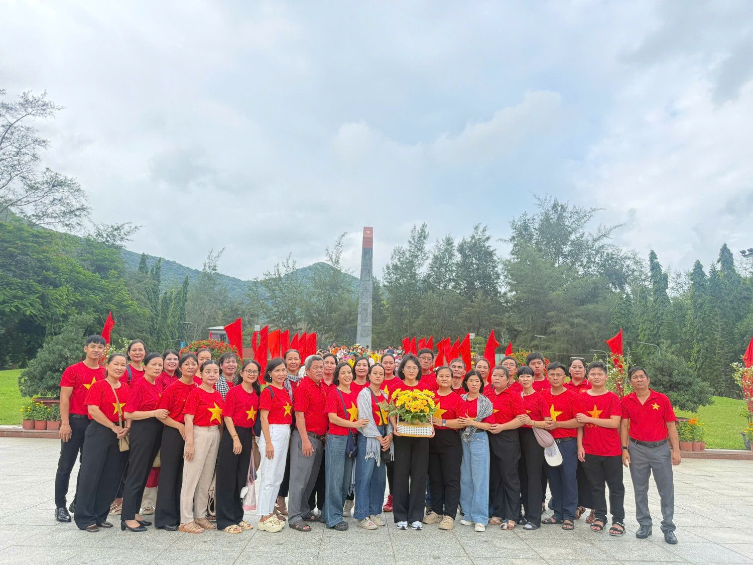 Hành trình về nguồn Đặc khu Côn Đảo - Khắc ghi truyền thống, bồi đắp lý tưởng